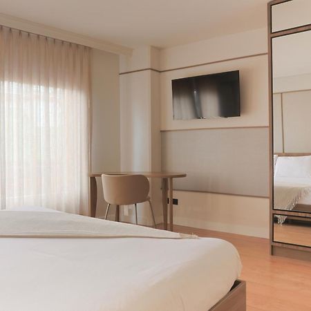 Hotel Hill House Usaquen Bogota Bagian luar foto