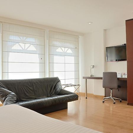 Hotel Hill House Usaquen Bogota Bagian luar foto