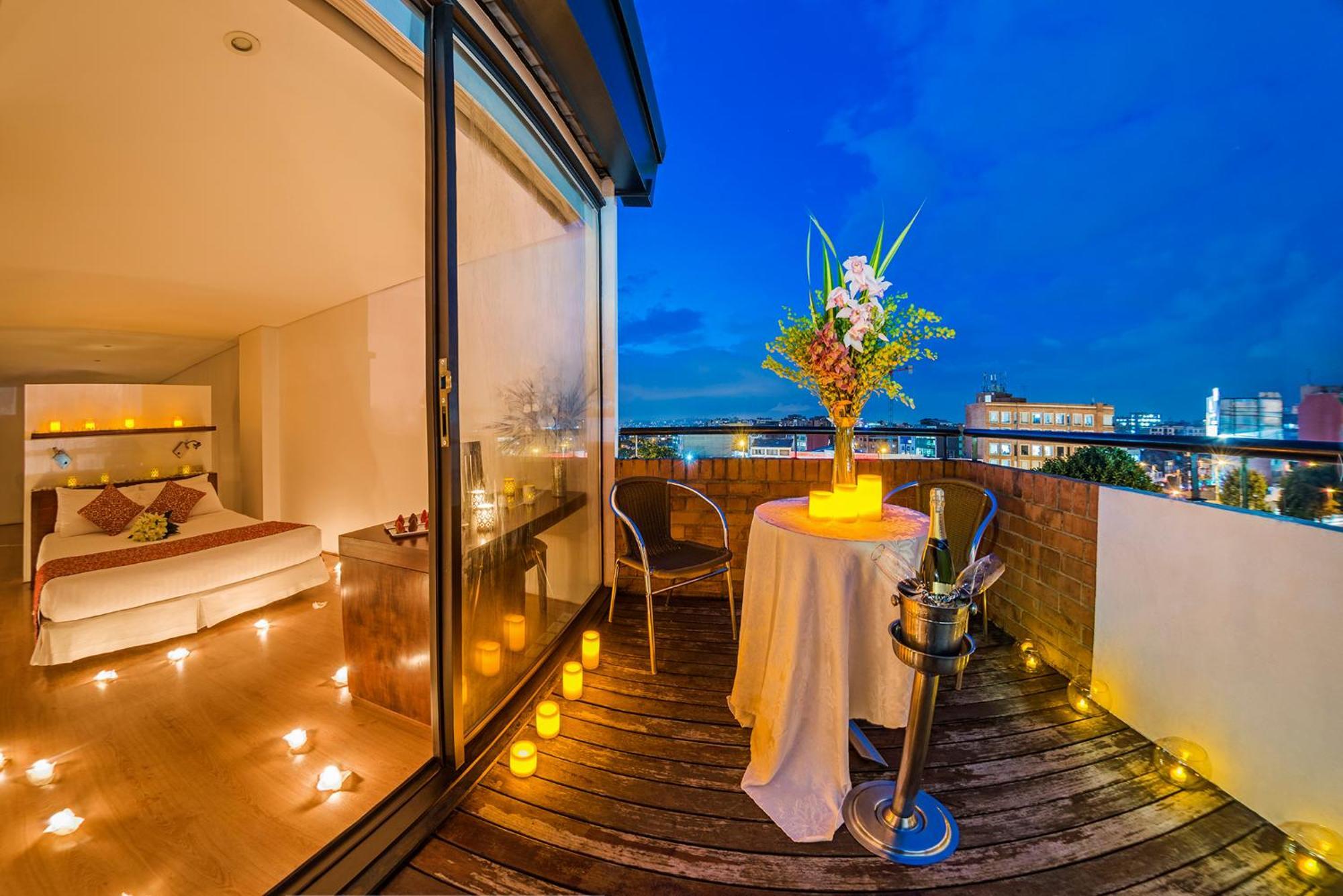 Hotel Hill House Usaquen Bogota Bagian luar foto